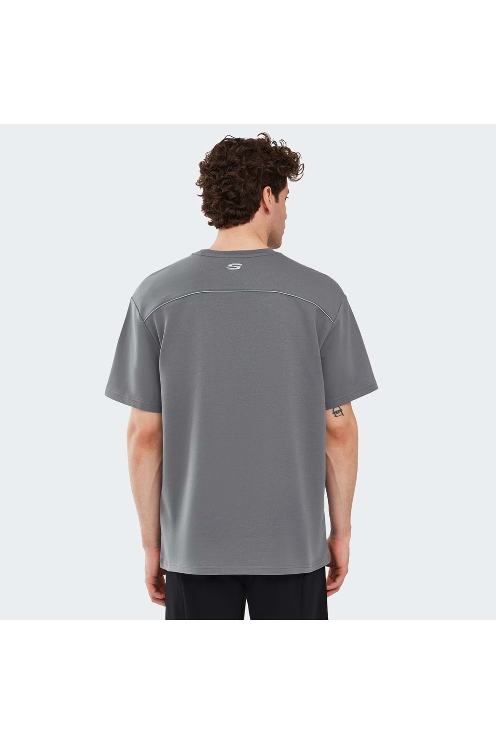 Graphic T-shirt M Short Sleeve