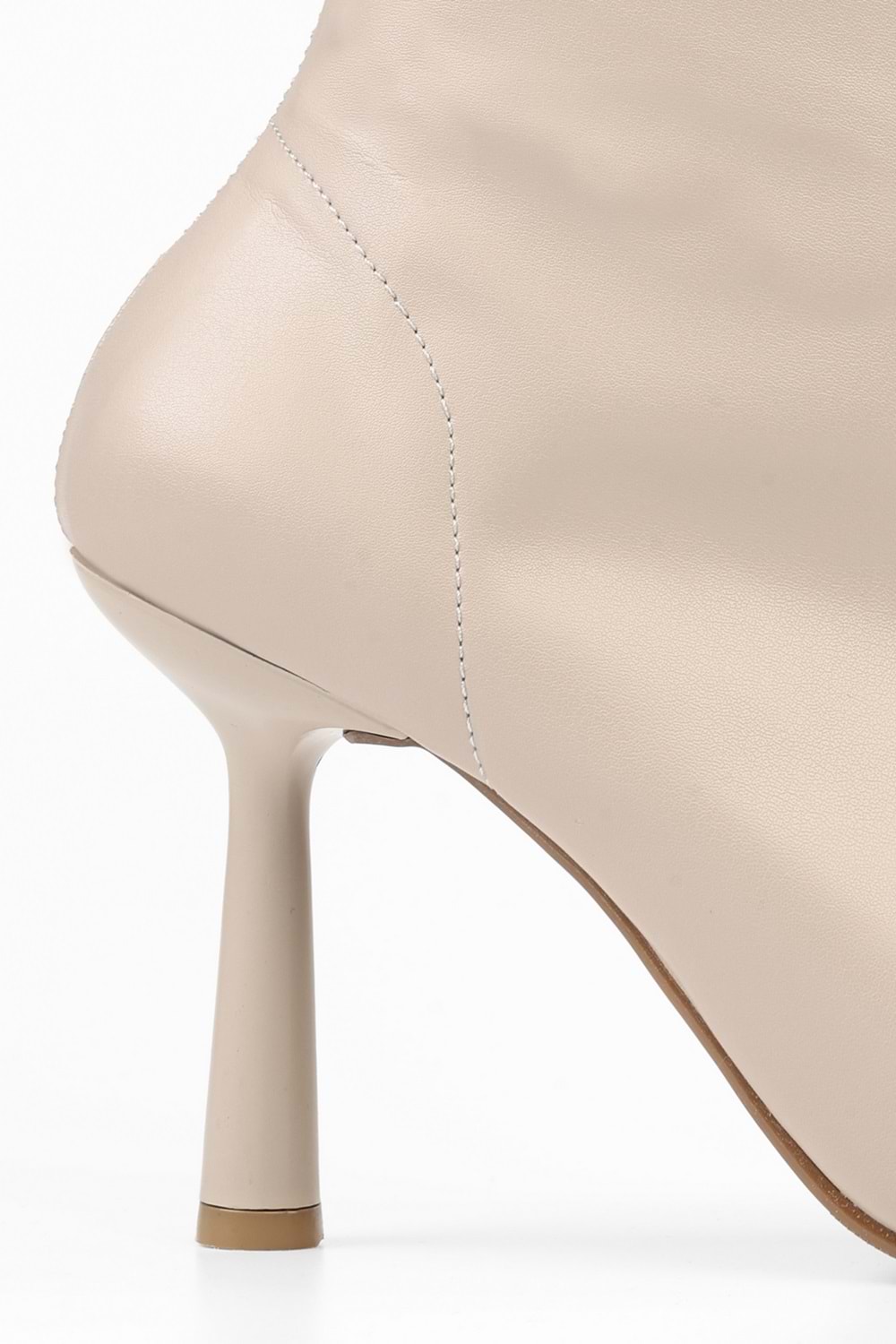 Kadın Glove Bej Cilt Streç Topuklu Bot