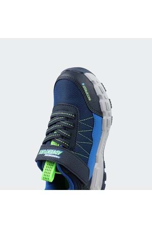 Adventure Track-Aqua Splashers