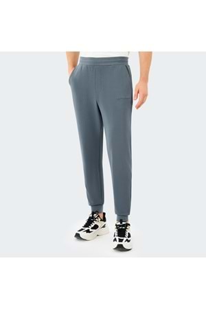 Essential Jogger Sweatpant