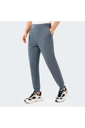Essential Jogger Sweatpant