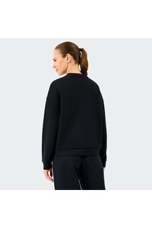 W Essential Crewneck Sweatshirt