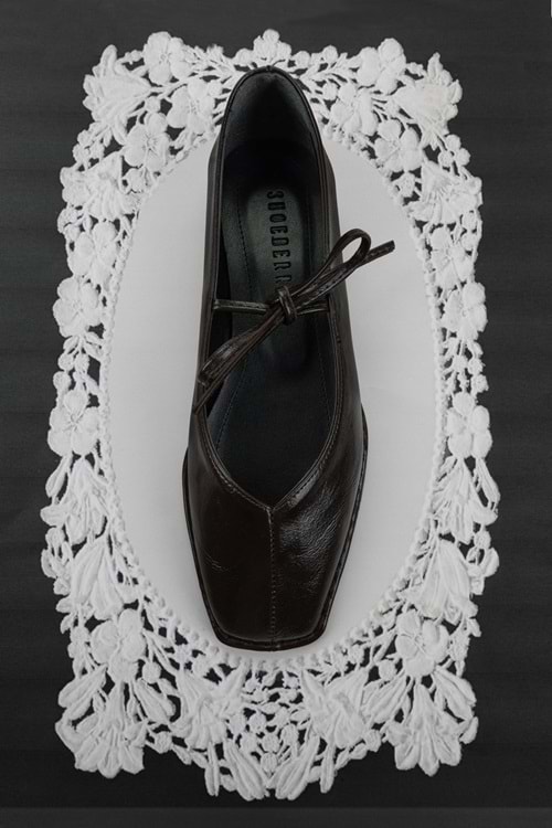 Kadın Lunera Kahve Cilt Bağlamalı Babet