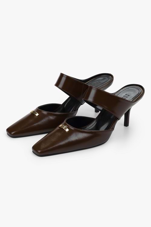 Kadın Orelia Kahve Cilt Küt Burunlu Toka Detaylı Topuklu Terlik