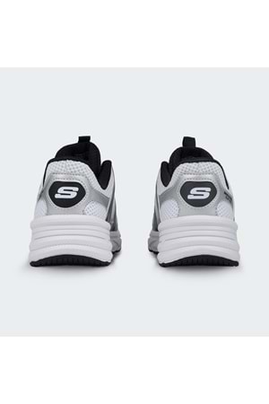 Retro Graph - Classic Kicks