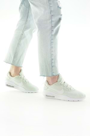 Nike Air Max Oketo Kadın Koşu&Yürüyüş Ayakkabısı AQ2231-400