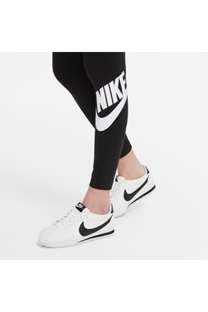 Nike Sportswear Essential Legging Kadın Tayt Giyim CZ8528-010