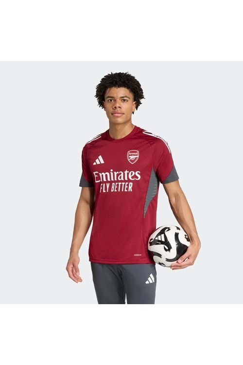 Arsenal İç Saha Forması