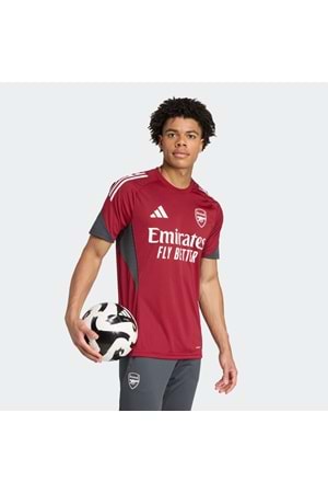 Arsenal İç Saha Forması