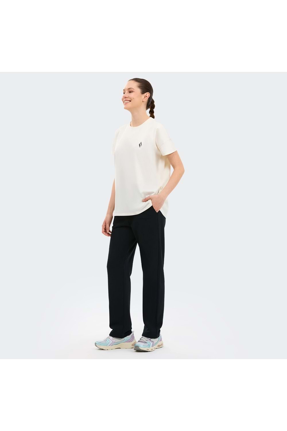 W Crew Neck Graphic Tee T-Shirt