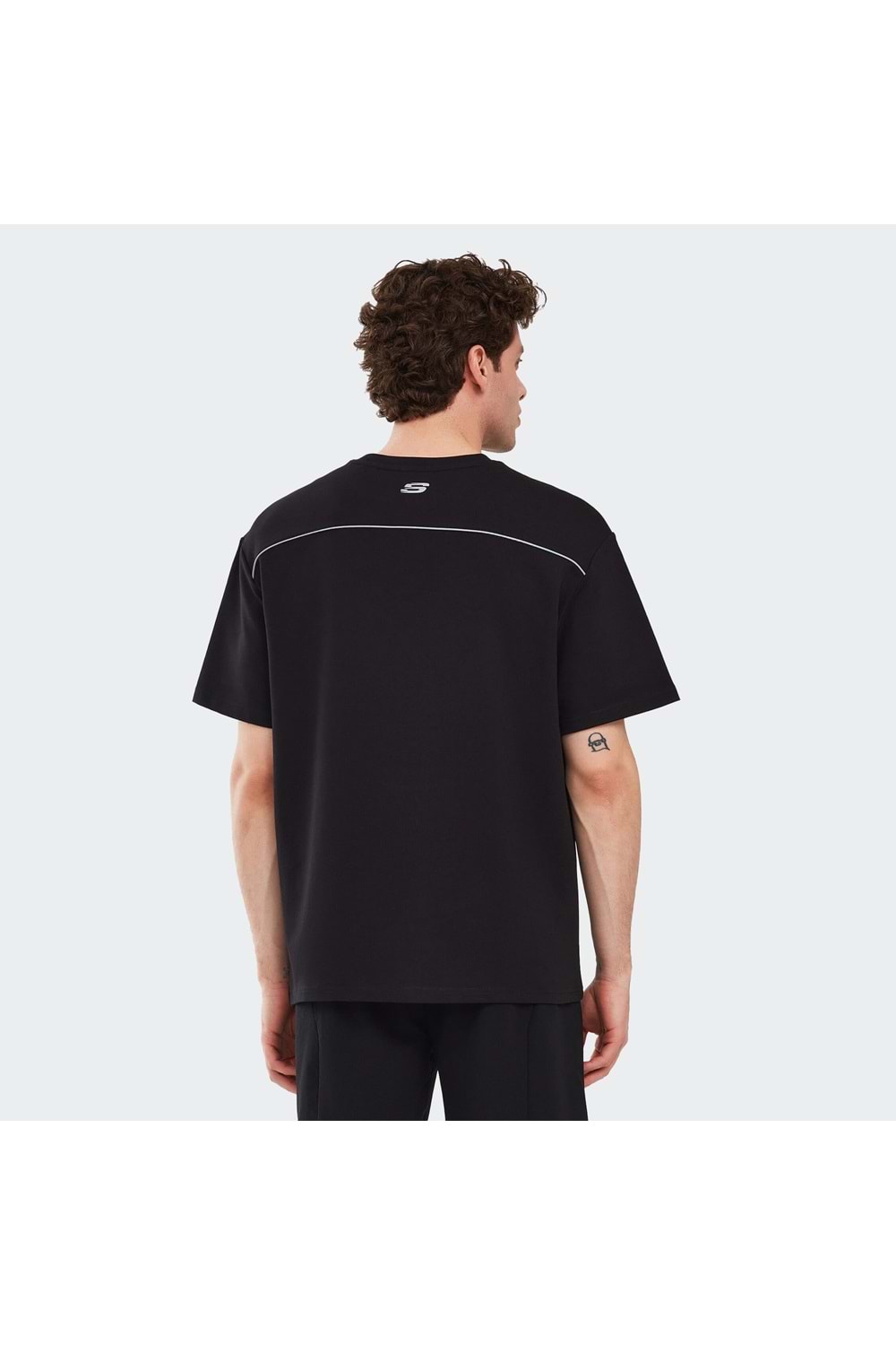 M Graphic Tee Reflect Logo Oversize T-shirt