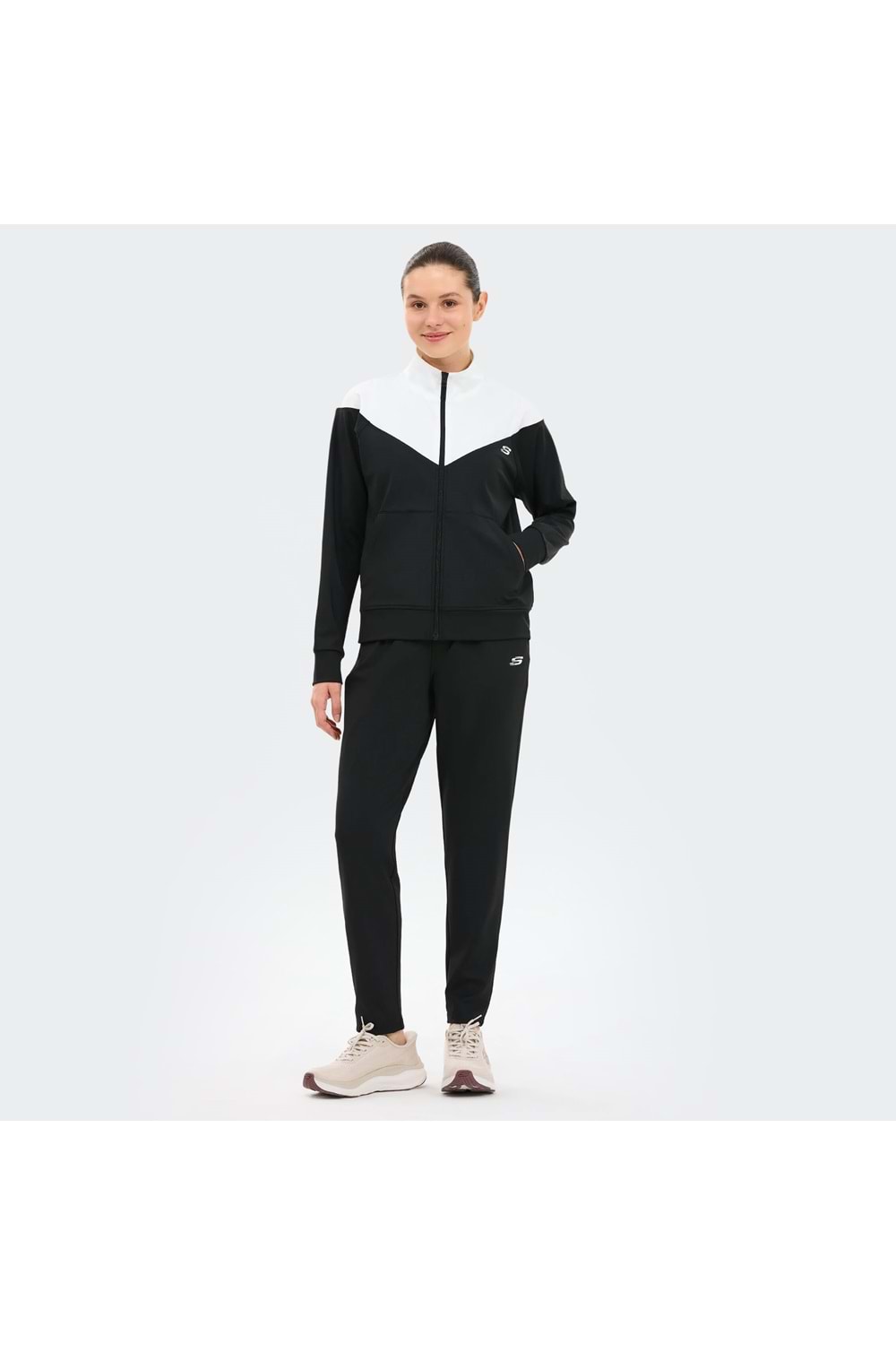 W Peformance Coll. Track Suit
