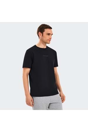 M Essential T-Shirt