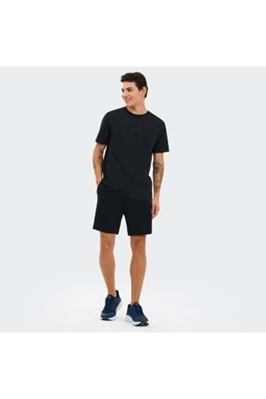 M Essential T-Shirt