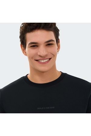 M Essential T-Shirt