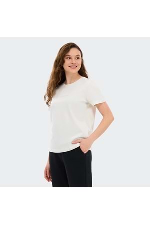 W Essential Crewneck T-Shirt
