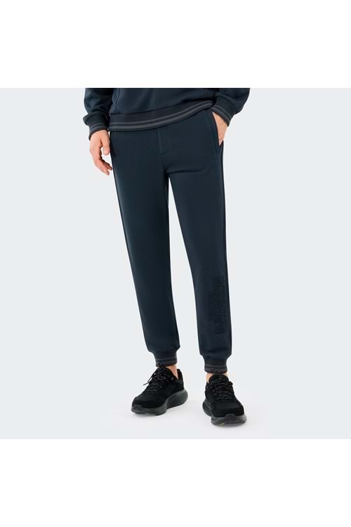 M Jogger Sweatpant