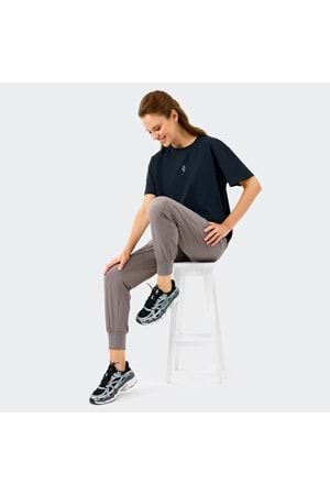 W Light Fabric T-shirt