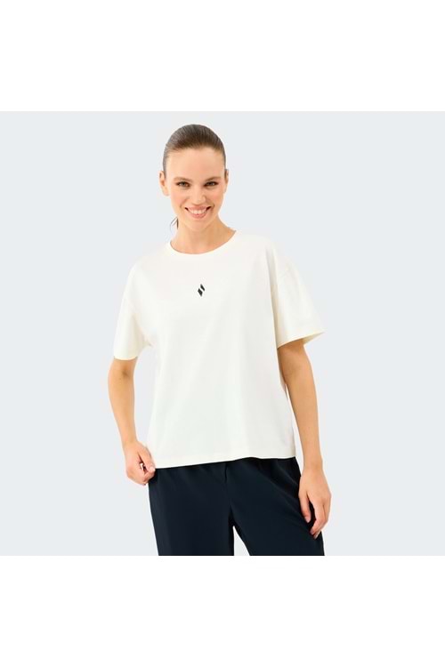 W Light Fabric T-Shirt