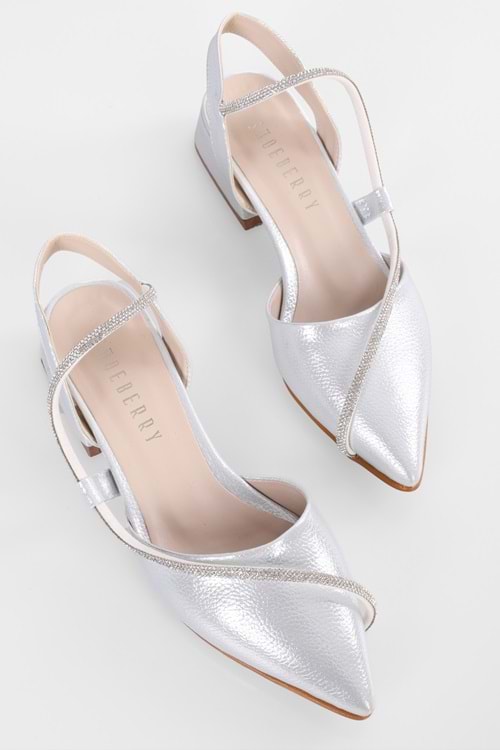 Kadın Sefre Gümüş Kırışık Parlak Taşlı Günlük Ayakkabı