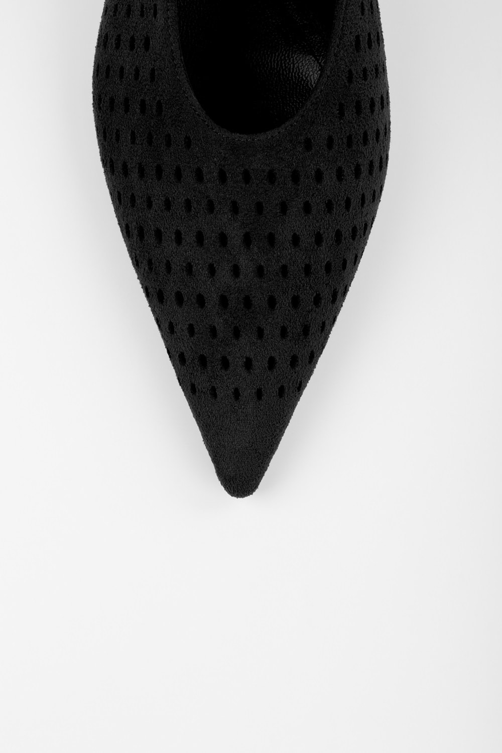 Kadın Rilou Siyah Süet Delikli Dekolteli Stiletto