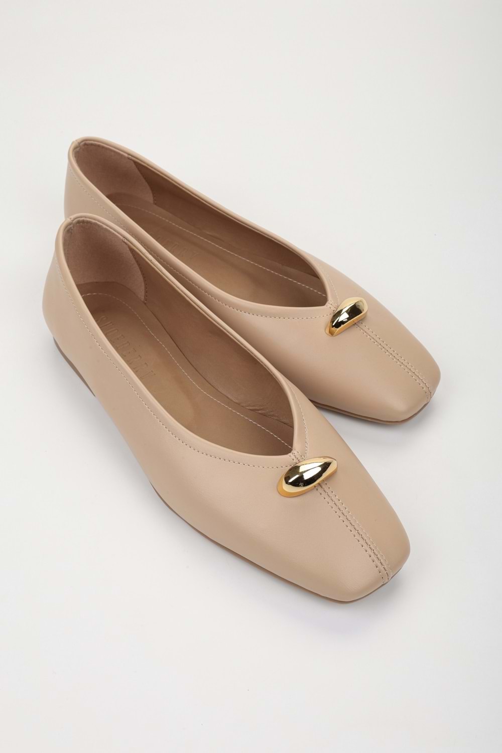 Kadın Aurel Nude Cilt Gold Aksesuar Detaylı Babet