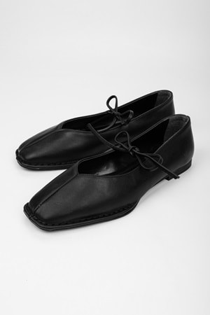 Kadın Lunera Siyah Cilt Bağlamalı Babet