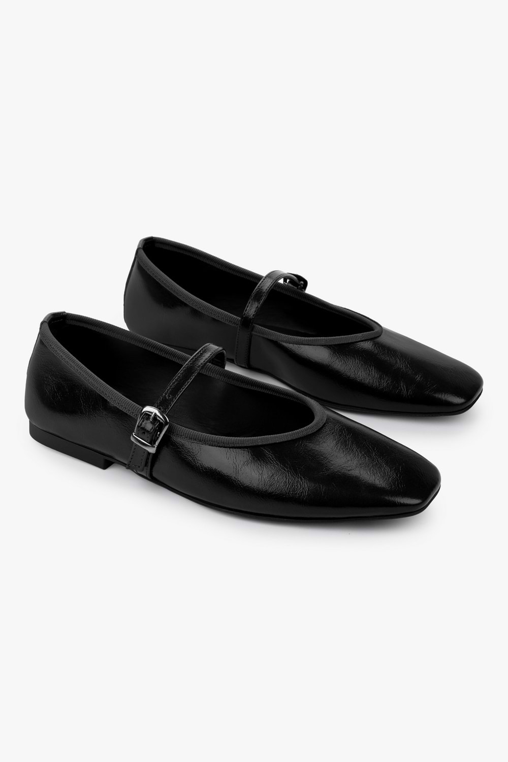 Kadın Libby Siyah Parlak Cilt Babet