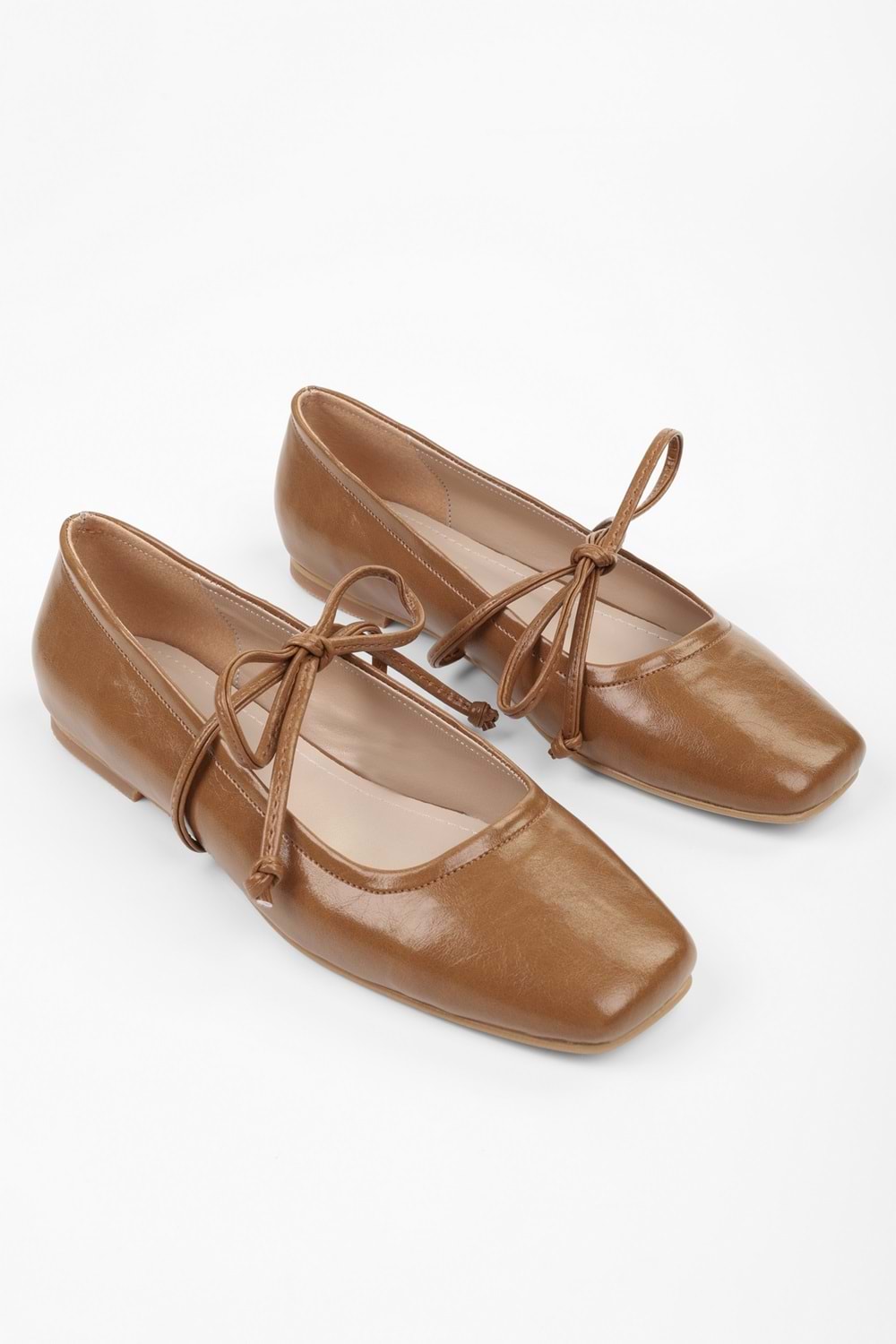 Kadın Ballerina Karamel Cilt Bağlamalı Babet