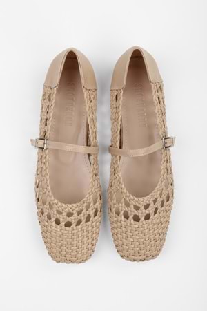 Kadın Miela Ten Cilt Tokalı Örgü Babet