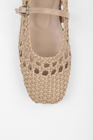 Kadın Miela Ten Cilt Tokalı Örgü Babet