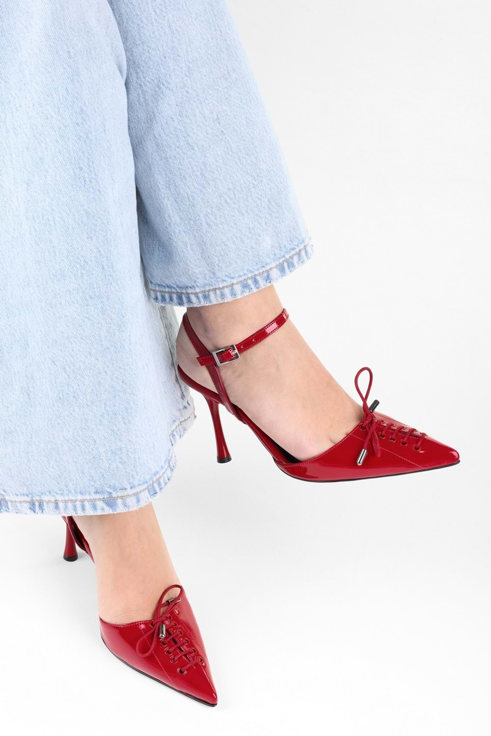 Kadın Zenya Kırmızı Rugan Bağcıklı Fiyonk Detaylı Topuklu Stiletto