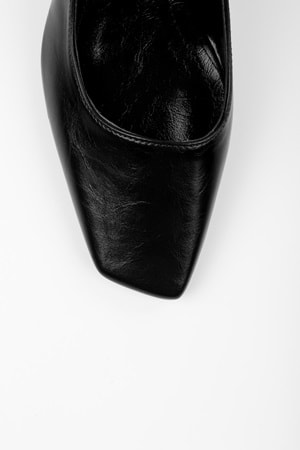 Kadın Vinte Siyah Cilt Küt Burunlu Stiletto