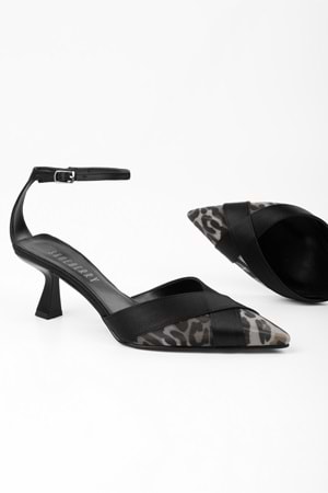 Kadın Oira Siyah Leopar Desenli Saten Stiletto