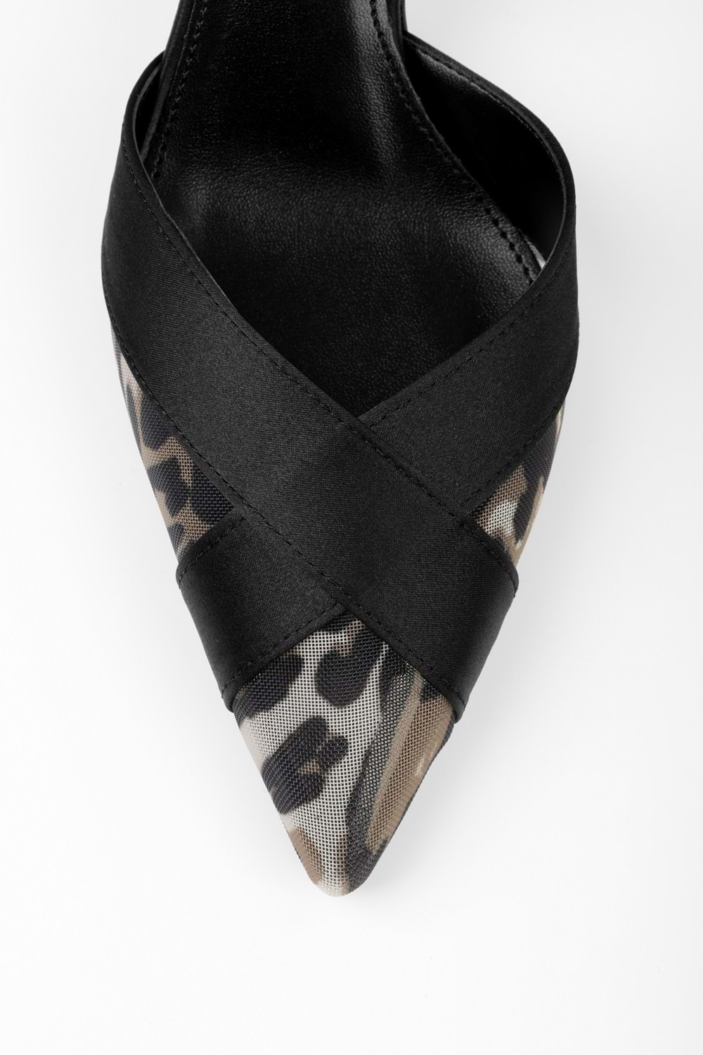 Kadın Oira Siyah Leopar Desenli Saten Stiletto