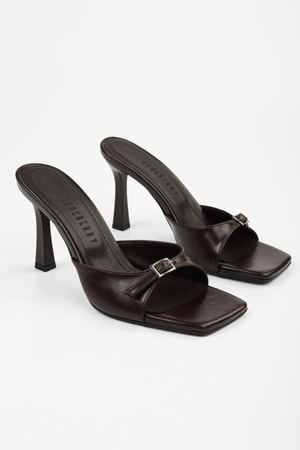 Kadın Vionne Acı Kahve Parlak Kemerli Topuklu Terlik