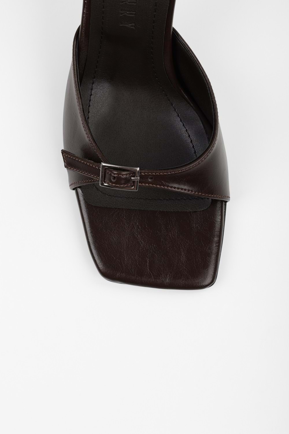 Kadın Vionne Acı Kahve Parlak Kemerli Topuklu Terlik