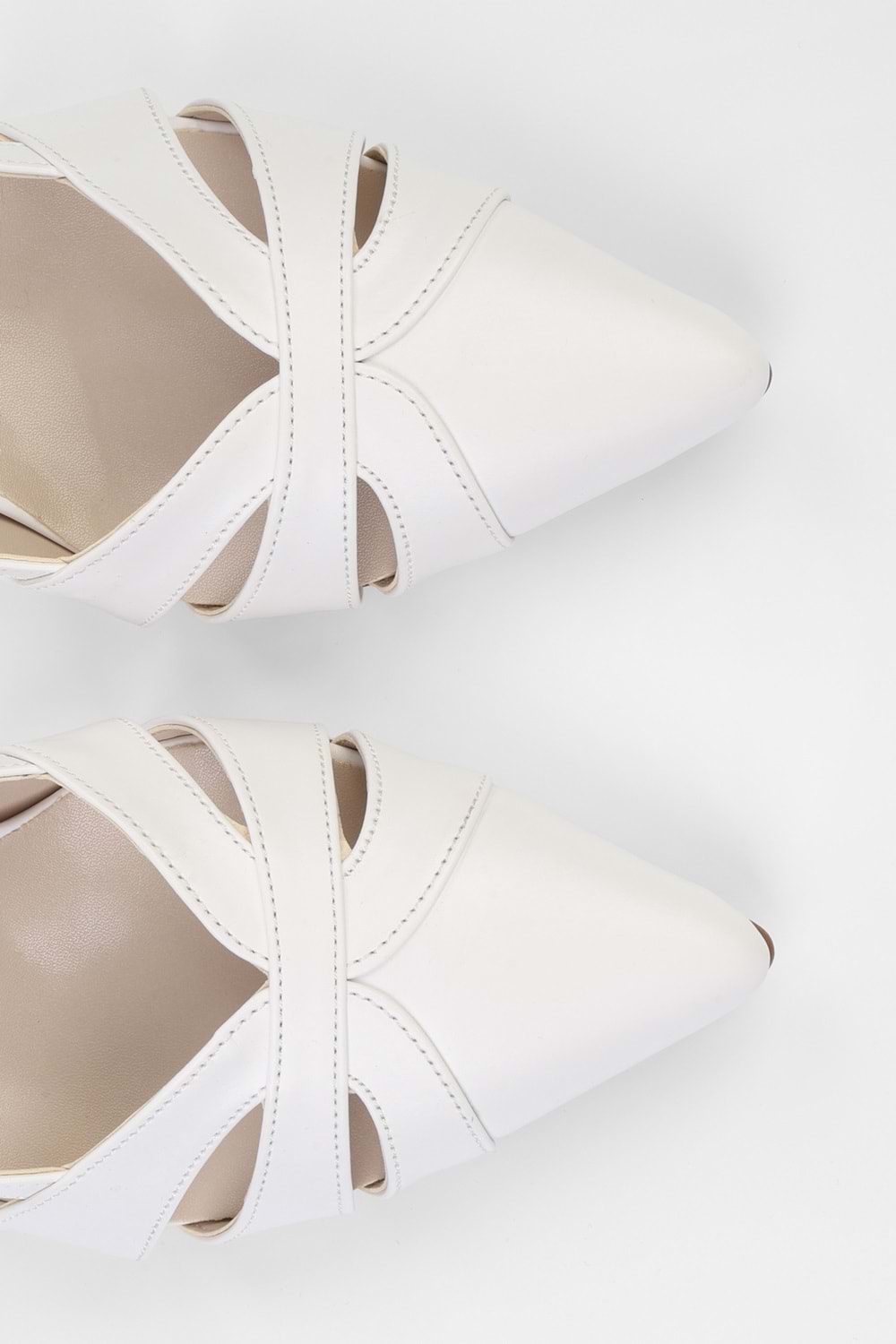 Kadın Liora Beyaz Cilt Kısa Topuklu Stiletto