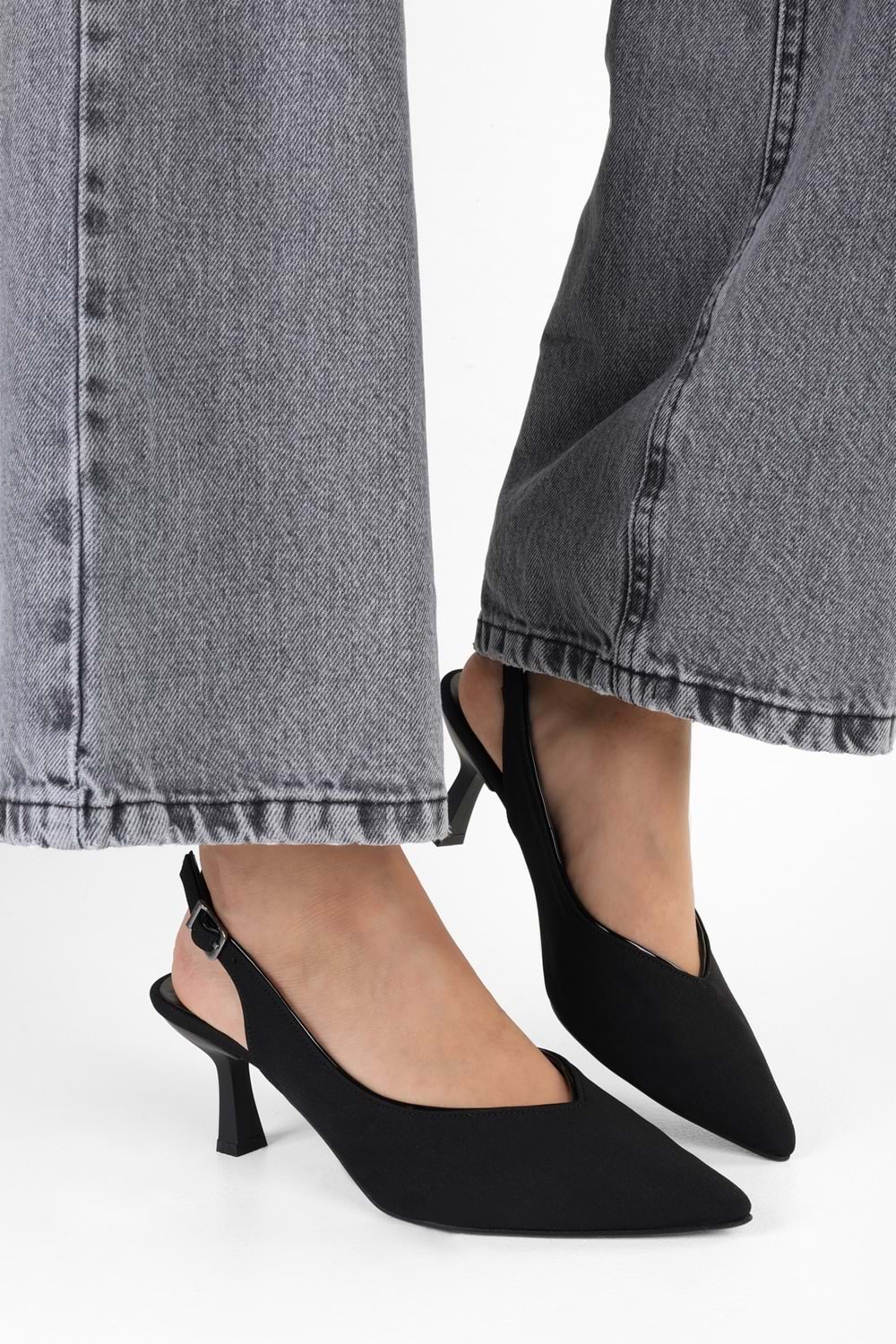 Kadın Saphira Siyah Saten Kısa Topuklu Stiletto