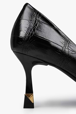 Kadın Gilda Siyah Kroko Altın Kaplama Detaylı Stiletto