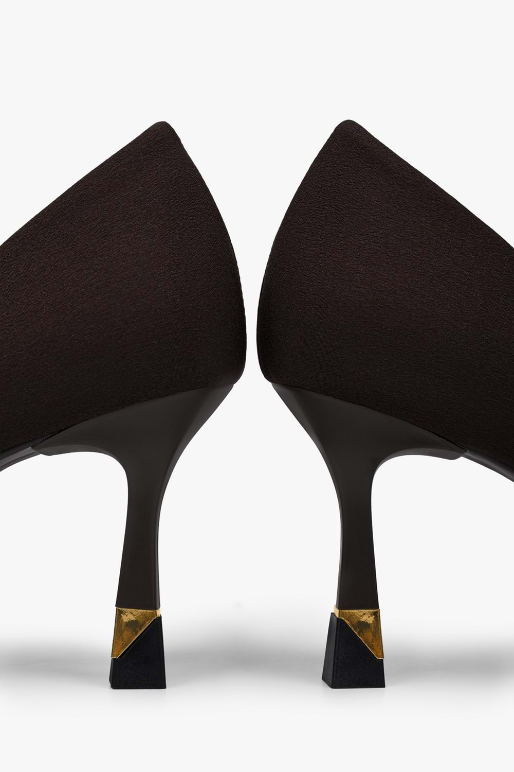 Kadın Gilda Kahve Saten Altın Kaplama Detaylı Stiletto