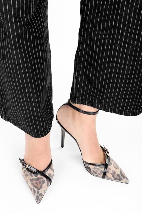 Kadın Vela Siyah Leopar Desenli File Detaylı Stiletto