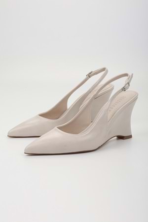 Kadın Gigi Ekru Cilt Dolgu Topuklu Stiletto