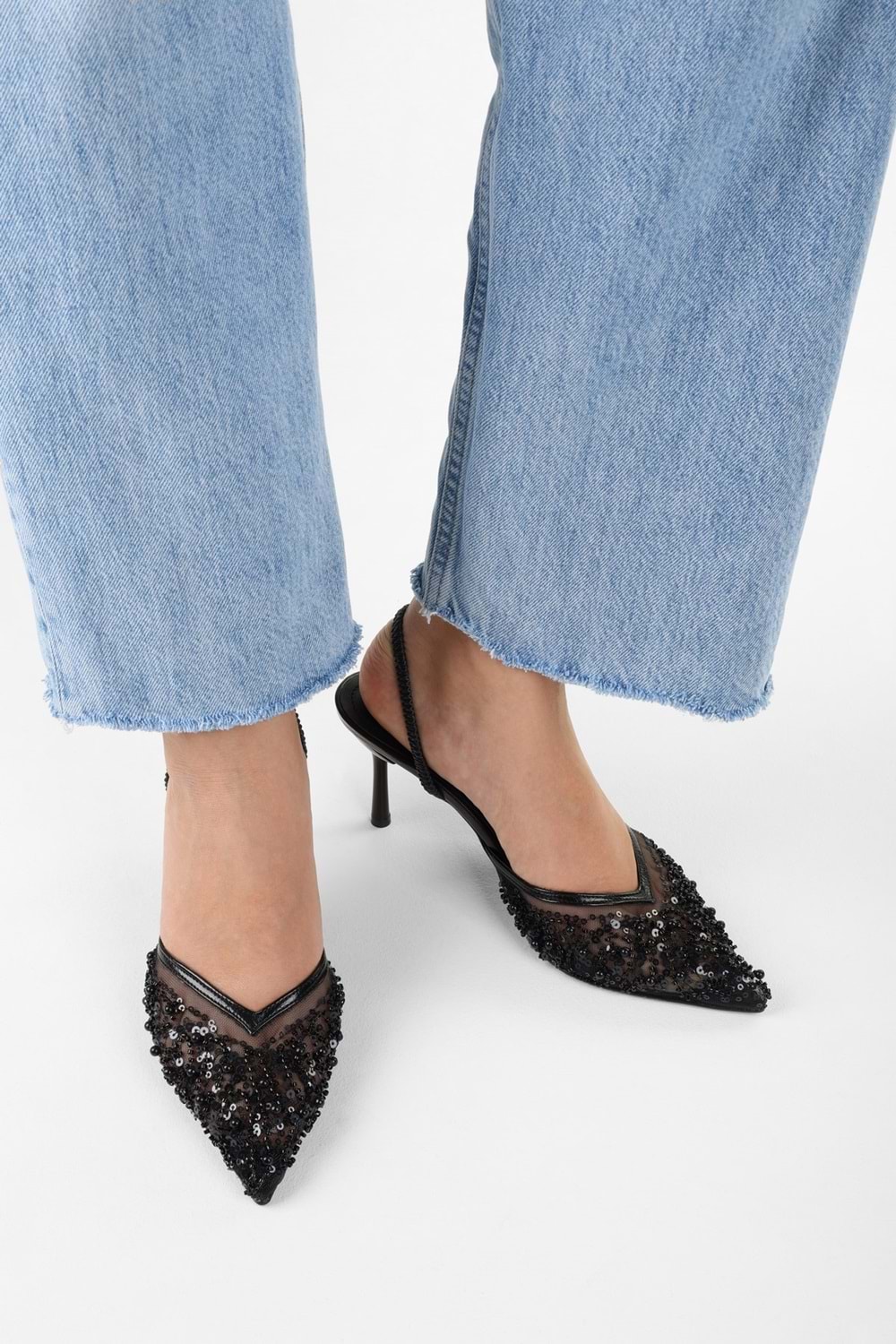 Kadın Melina Siyah Tül Pul Boncuk İşlemeli Stiletto