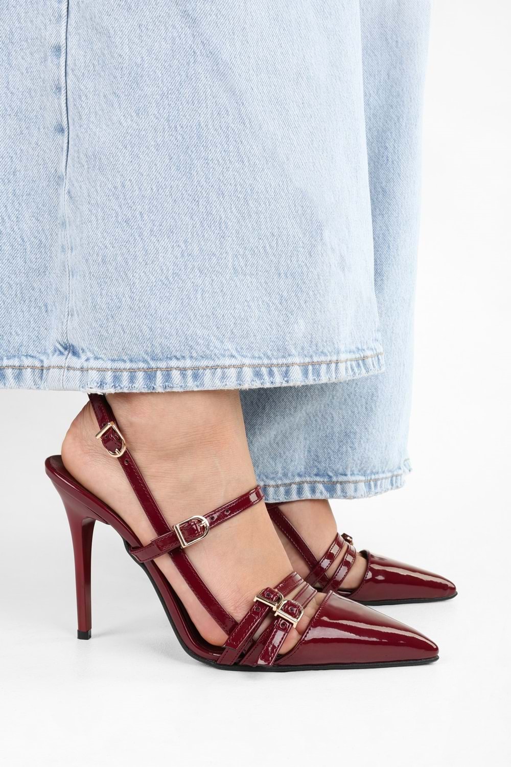 Kadın Jasmin Bordo Rugan Kemer Tokalı Stiletto