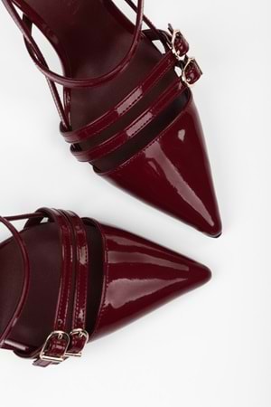 Kadın Jasmin Bordo Rugan Kemer Tokalı Stiletto